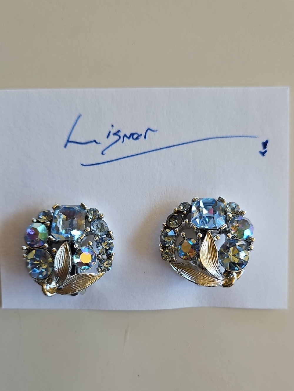 LISNER Brushed Silver-Tone Blue AB Rhinestone Cluster Clip-On Earrings Stunning! - Picture 6 of 6